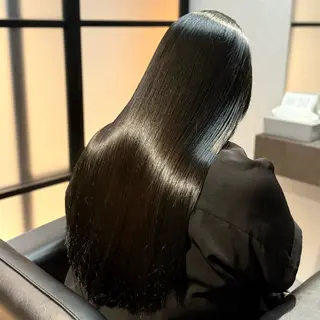 ロング カラー ブリーチなし Ⅰ 髪質改善カラーのヘアスタイル