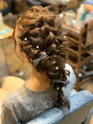 ヘアアレンジ ＦＵＮＩＣ ファニックのヘアスタイル