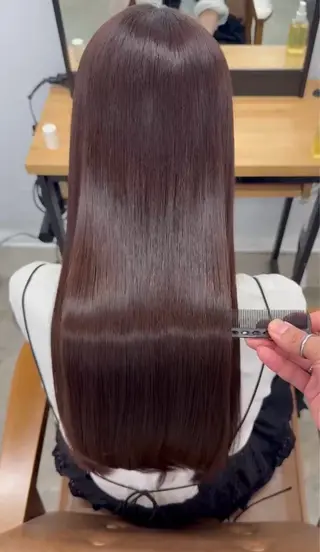 ロング 韓国ヘアハイトーン 👾はちす👾のヘアスタイル