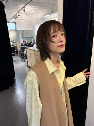 ミディアム カラー 似合わせカット レイヤーボブウルフのヘアスタイル