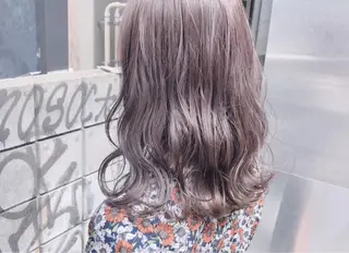 ミディアム カラー ヘアアレンジ 透明感カラー× レイヤーカット✨高梨のヘアスタイル