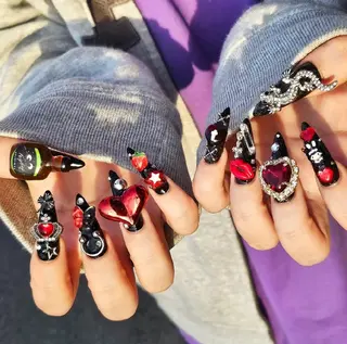 ネイル NAILS  BY AIKO所属・NAILS BY AIKOのネイルデザイン
