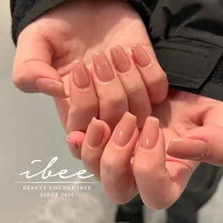 カラー ibee nail 🤍yumiのネイルデザイン