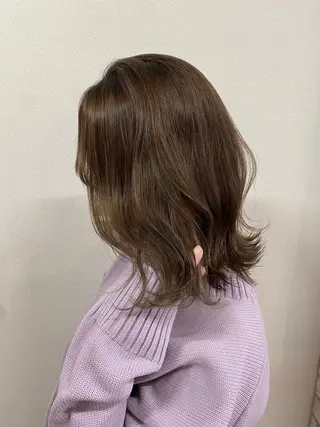 ミディアム 西元 亜由美のヘアスタイル