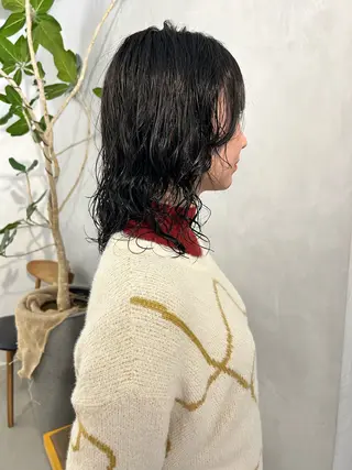 ミディアム パーマ 切りっぱなしボブ🪐 Anzuのヘアスタイル