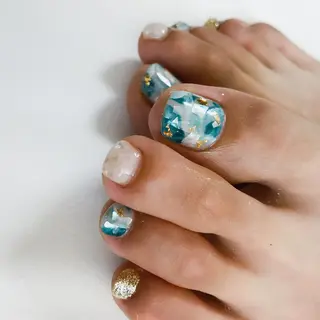 ネイル 《カメレオン》 西田美輝のヘアスタイル