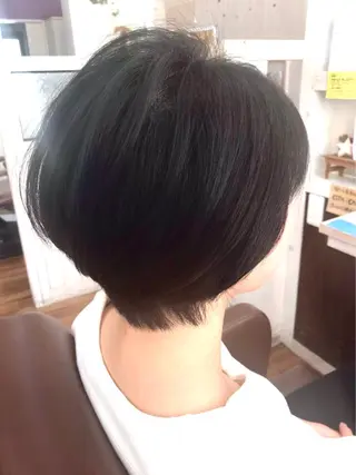 ショート カラー Well's TAIGAのヘアスタイル