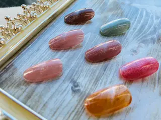 ネイル 【尾下】 ロイヤル•セラピストのネイルデザイン