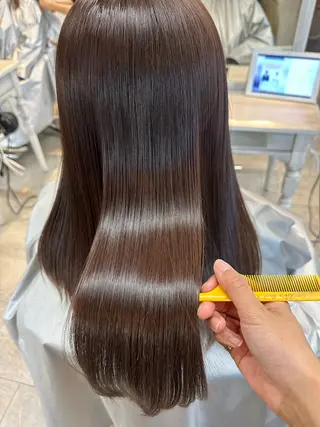 ロング カラー 女性に人気♪ はやしほのかのヘアスタイル