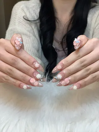 ネイル Cloudy Chan 歌舞伎町のネイルデザイン