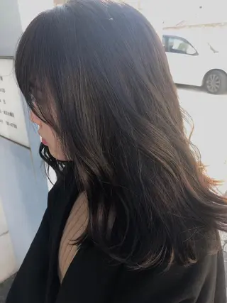 ロング カラー 本山　くせ毛のカット 尾島光季のヘアスタイル