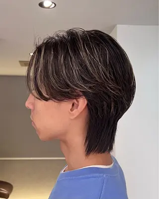 パーマ メンズ Qin shaire salon 原宿verno店所属・【センターパート】 ETO／江藤翼の眉毛・アイブロウイメージ