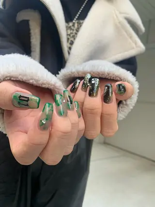 ネイル kana/モード ・グランジ໒꒱のネイルデザイン