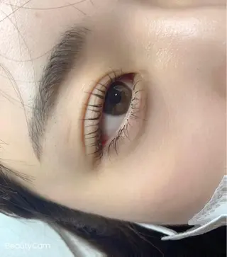 パーマ ビューティ・アイ所属・神山 AAパーマ、マツエクのマツエク・マツパデザイン