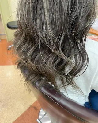 ロング カラー 【ニュアンスカラー・ 髪質改善】スズキカナのヘアスタイル