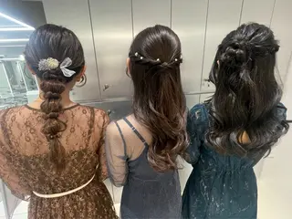 ヘアアレンジ ヘアセット🎀耳つぼ 👂💎MONAMIのヘアスタイル