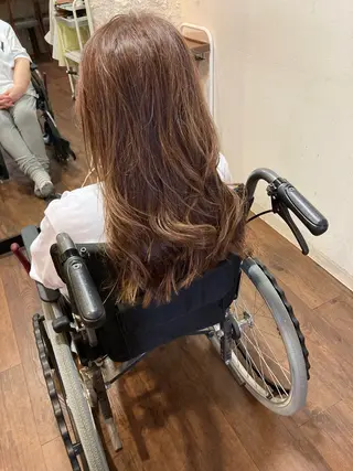 ロング TWINCOME index所属・溝部 直己のヘアスタイル