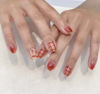 ネイル Annailsalon所属・E miのネイルデザイン