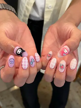 ネイル 文 /個性派ネイルのネイルデザイン
