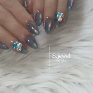 ネイル S♡JEWEL所属・S. JEWELのネイルデザイン