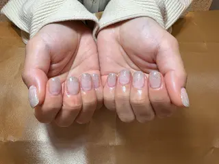 ネイル WHITE NAIL 難波店所属・荒木 綾花のネイルデザイン