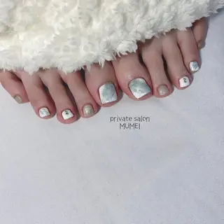 ネイル private salon MUMEI所属・9/19〜新店舗🫧 KAORIのネイルデザイン