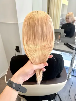 セミロング カラー 鈴木直之/ハイトーン /ボブ/美髪矯正のヘアスタイル