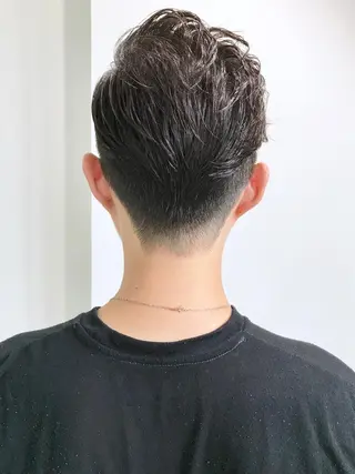 ショート パーマ メンズ エクステ（レミー毛） NINEのヘアスタイル