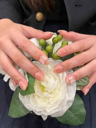 ネイル H&B 楊のネイルデザイン