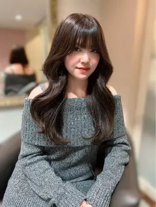 ロング 'AXIS Konomiのヘアスタイル