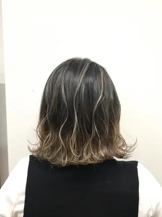 ミディアム カラー 髪質改善特化サロン ICONIQ天神店のヘアスタイル