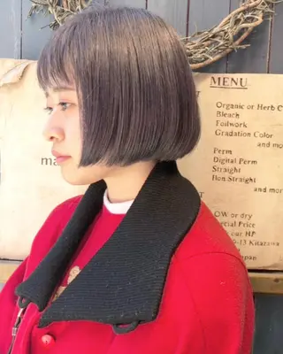 ショート カラー ブリーチ、パーマ 西部笑のヘアスタイル