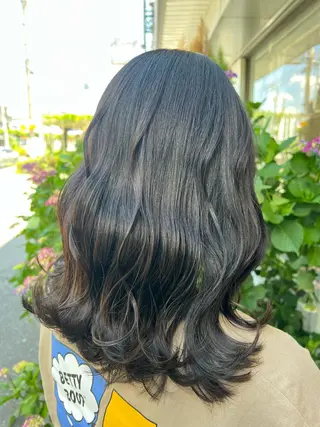 ミディアム カラー 🐾 かとう 🐾のヘアスタイル