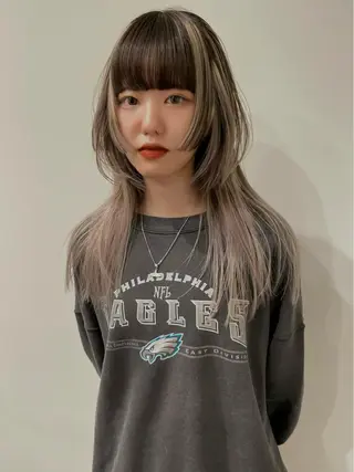 ミディアム カラー SALOWIN所属・ブリーチ✍️ ボブ✨レイヤーのヘアスタイル