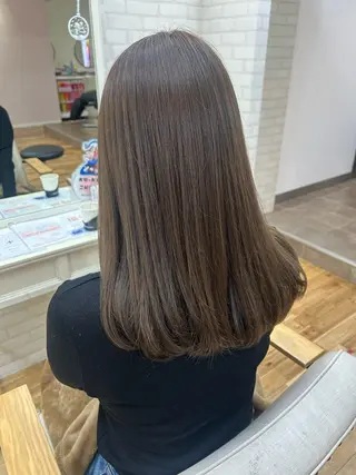 セミロング 透明感カラー/牧内 楓/インナーカラーのヘアスタイル