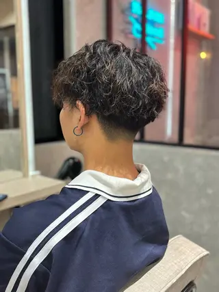 ショート パーマ メンズ 長谷川 湧のヘアスタイル