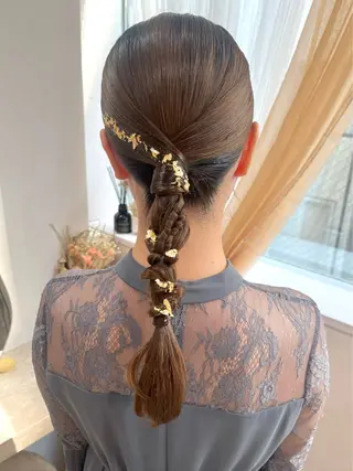 セミロング ヘアアレンジ Mila Akariのヘアスタイル