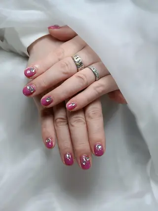ネイル Maggie nailクロのネイルデザイン