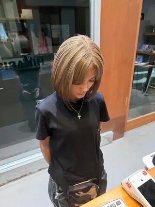 ショート カラー HIKARIS 相川所属・ウチダ ユウヤのヘアスタイル