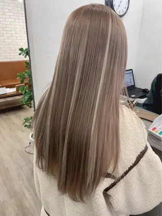 ️🩵透明感カラー Yūka🩵のヘアスタイル