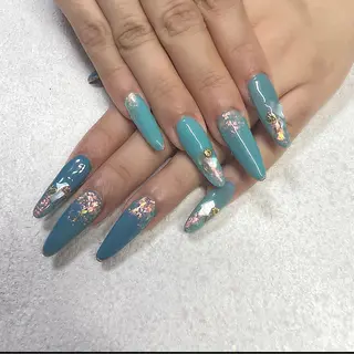 ネイル Rire_eye+beauty_nail所属・Rire_ nail_yukiのネイルデザイン