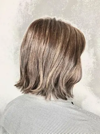 ショート 💗艶カラー💗 CECILのヘアスタイル