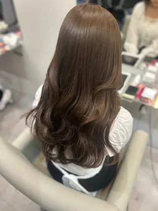 ロング カラー amane໒꒱うる艶 ブリーチ透明感カラーのヘアスタイル