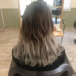 ミディアム カラー Cuore 清尾 浩昭のヘアスタイル