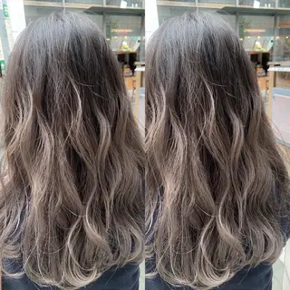 ロング カラー 渋谷ブリーチカラー 韓国ヘアyuikoのヘアスタイル