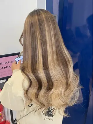 ロング ALPHA りくやのヘアスタイル