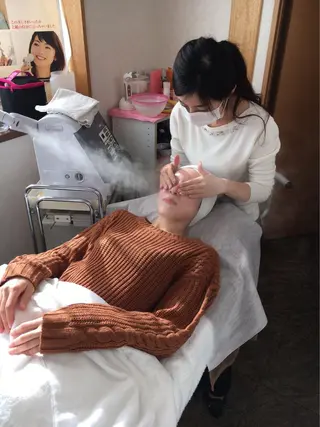 さゆりネイル&ビューティーサロン所属・古屋 早友里のネイルデザイン