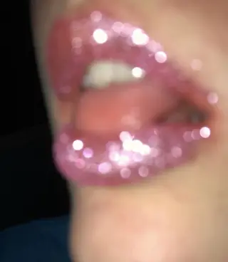 ๐ ๐๐๐๐ใฎใใขในใฟใคใซ