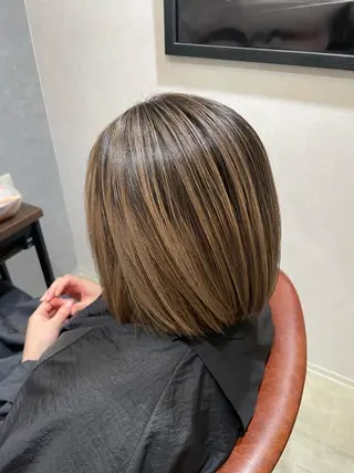 ショート 心斎橋/海外レイヤー 募集中三好玲奈のヘアスタイル