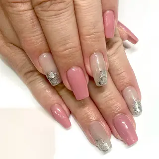 ネイル Nozomi 💅のネイルデザイン